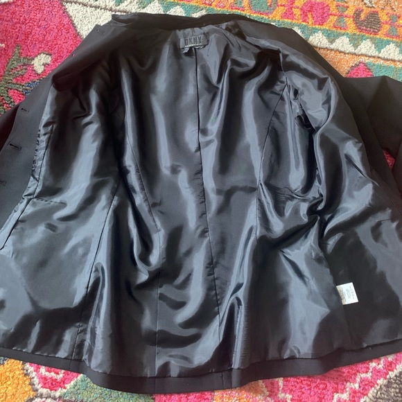 Vintage DKNY Black Blazer - Picture 3 of 8